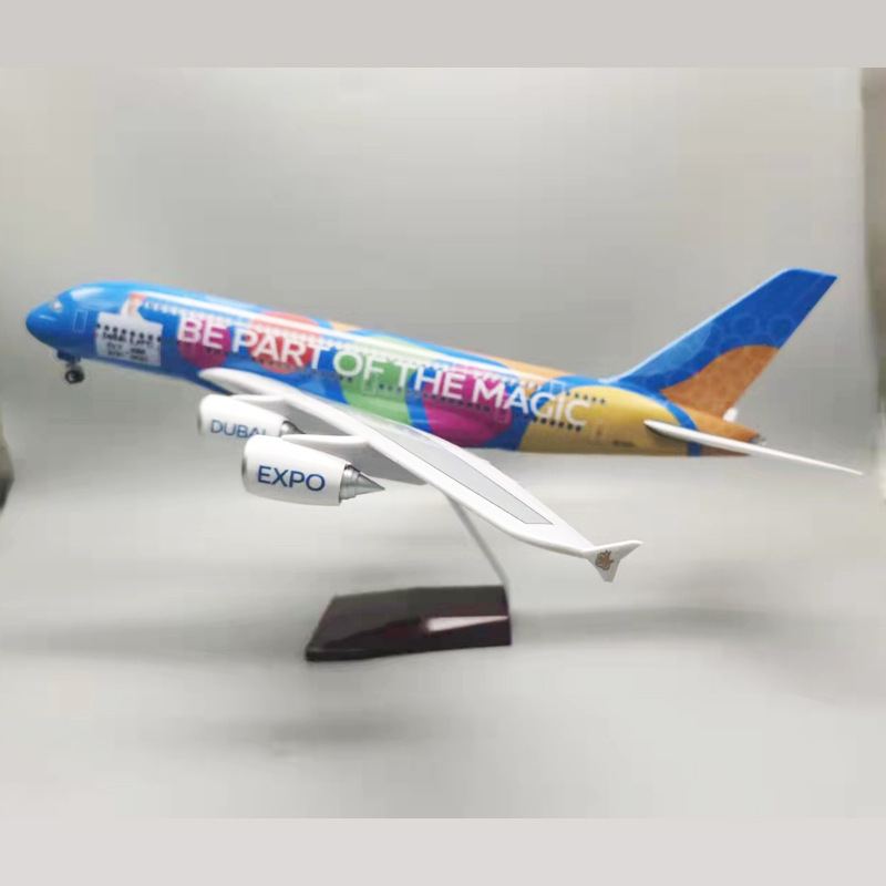 نموذج طائرة بلاستيكية مصغرة بم - مراجعة Model Airplane Plastic وسعره