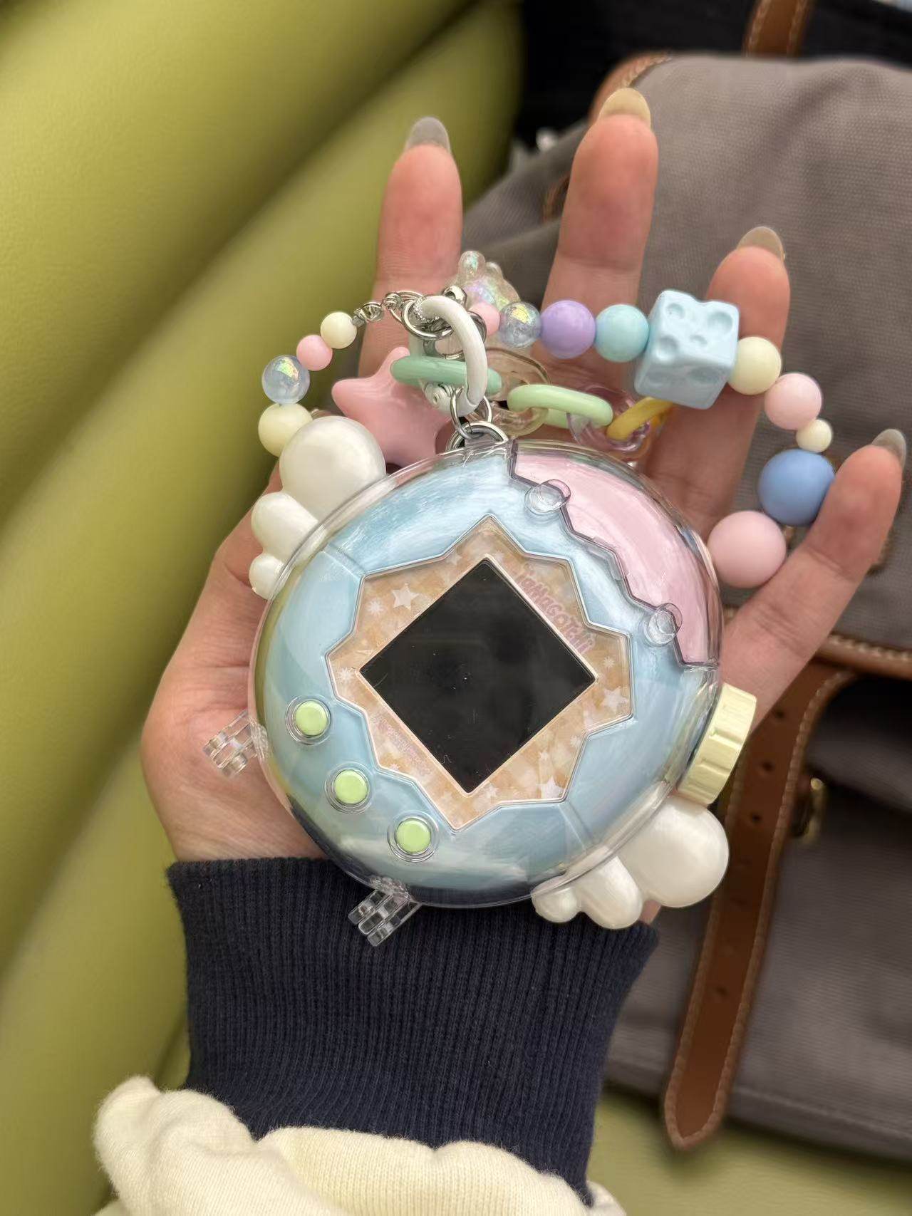 الجديد في المخزون آلة تاماغوتش - مراجعة Bandai Model Tamagotchi وسعره